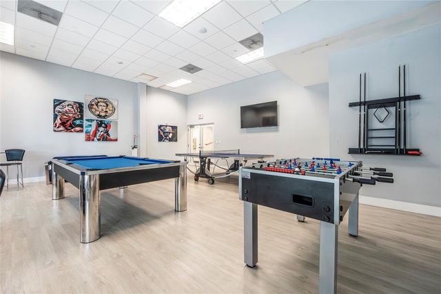 1800 N Bayshore Drive 2402, Miami, FL 33132