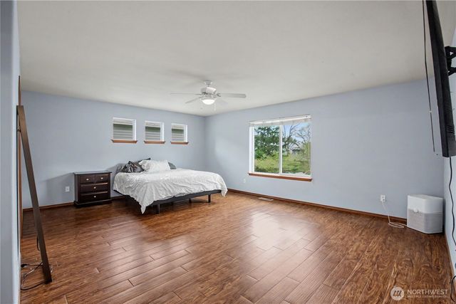 20221 52nd Avenue E, Spanaway, WA 98387