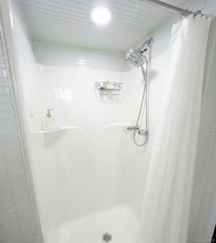 3058 Barkley Avenue, Bronx, NY 10465