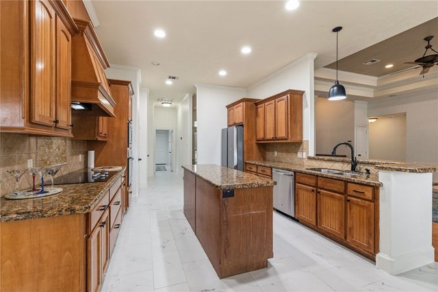 1203 Beacon Court, College Station, TX 77845