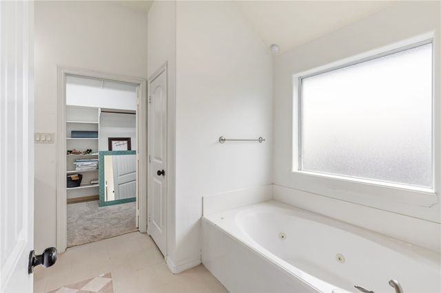 1203 Beacon Court, College Station, TX 77845