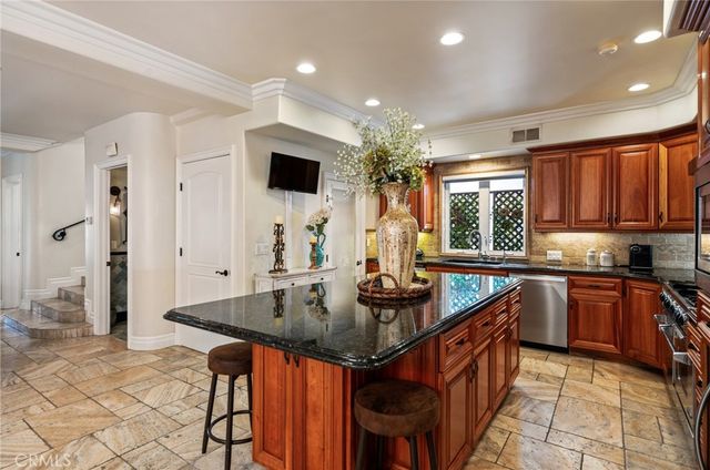 132 Park, Long Beach, CA 90803