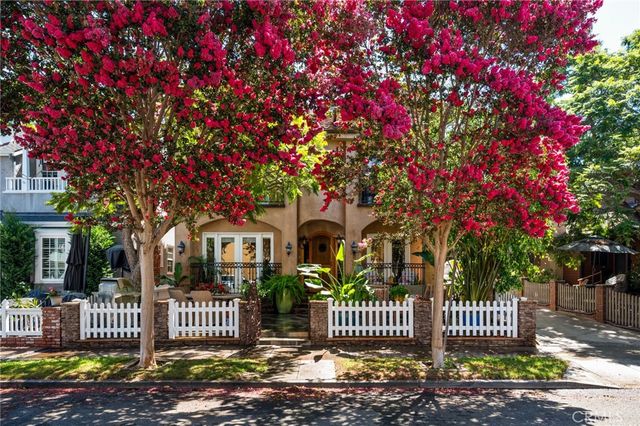 132 Park, Long Beach, CA 90803
