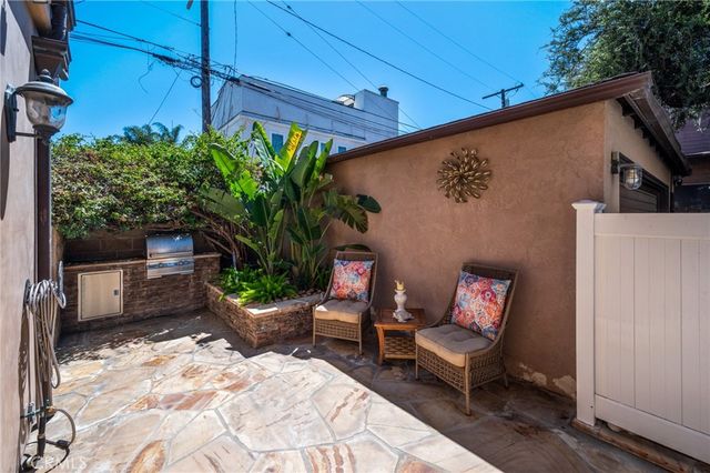 132 Park, Long Beach, CA 90803