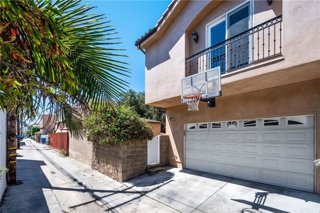 132 Park, Long Beach, CA 90803