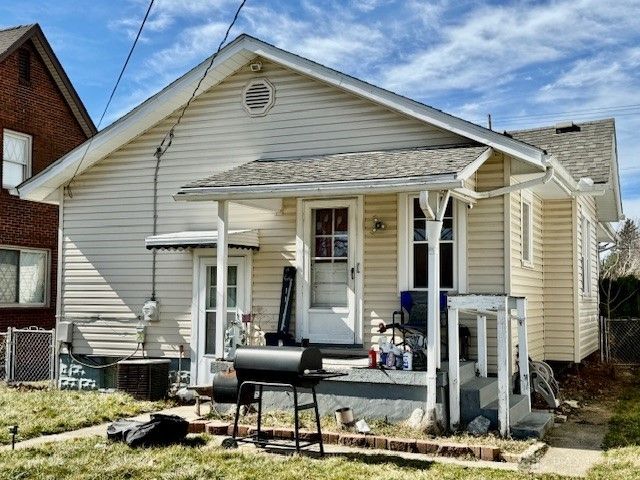 2824 S Smithville Road, Dayton, OH 45420