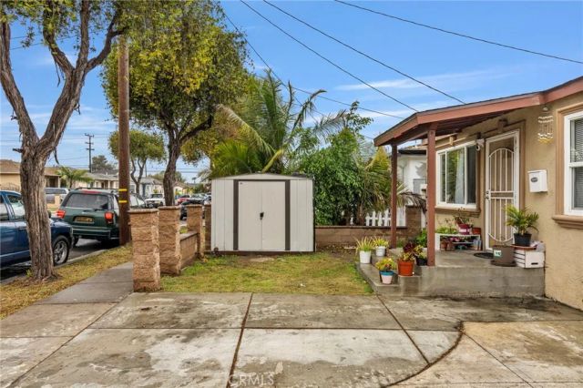 4555 W 160th Street, Lawndale, CA 90260