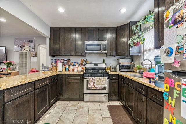 4555 W 160th Street, Lawndale, CA 90260