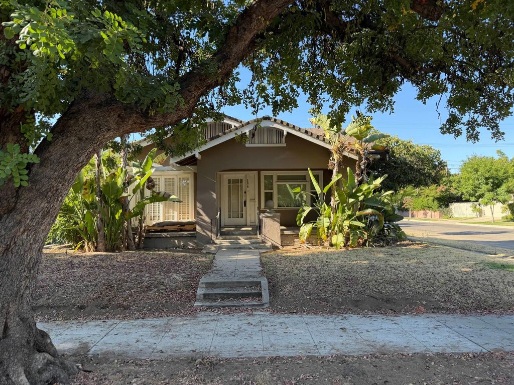 506 E Vassar Avenue, Fresno, CA 93704