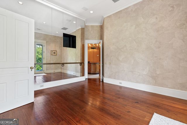 617 Dixie Avenue, Madison, GA 30650