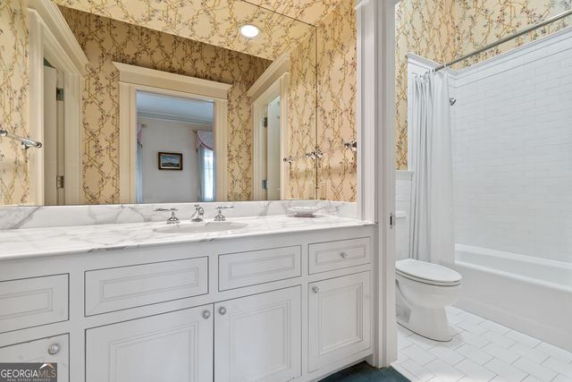 617 Dixie Avenue, Madison, GA 30650