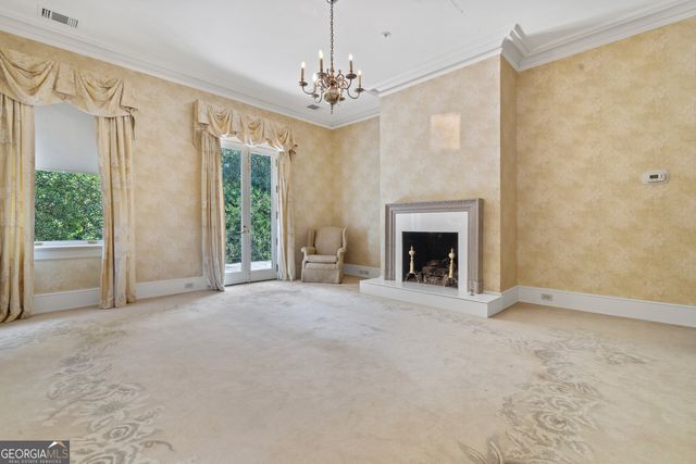 617 Dixie Avenue, Madison, GA 30650