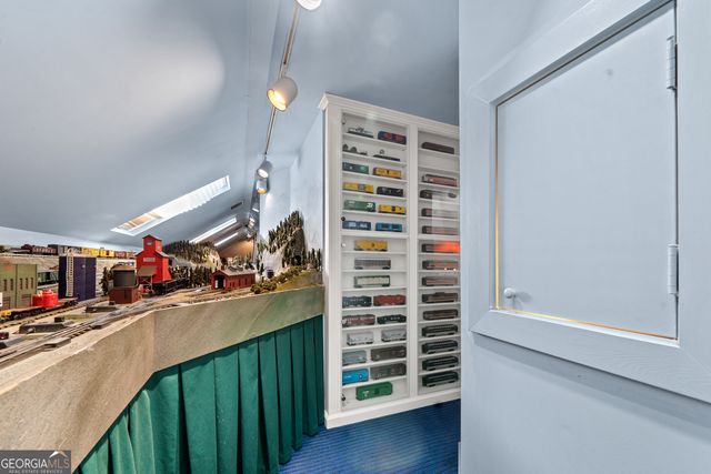 617 Dixie Avenue, Madison, GA 30650