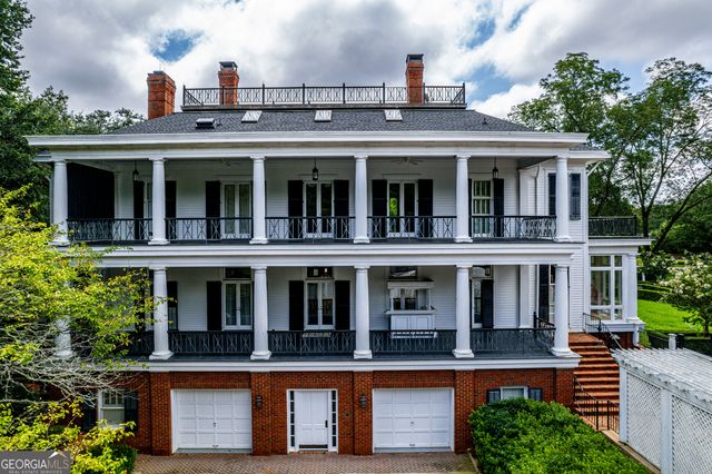 617 Dixie Avenue, Madison, GA 30650