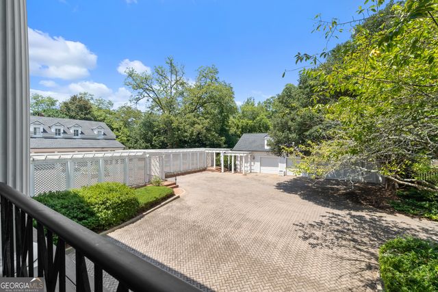 617 Dixie Avenue, Madison, GA 30650