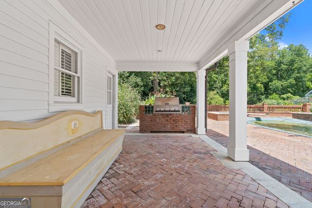 617 Dixie Avenue, Madison, GA 30650