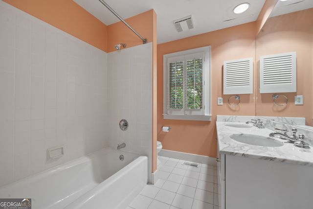 617 Dixie Avenue, Madison, GA 30650