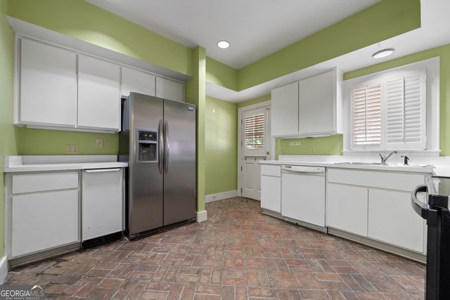 617 Dixie Avenue, Madison, GA 30650