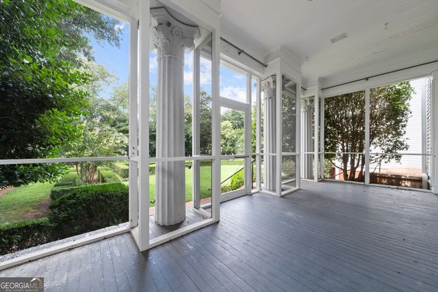 617 Dixie Avenue, Madison, GA 30650