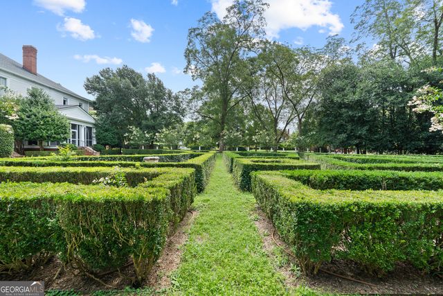 617 Dixie Avenue, Madison, GA 30650