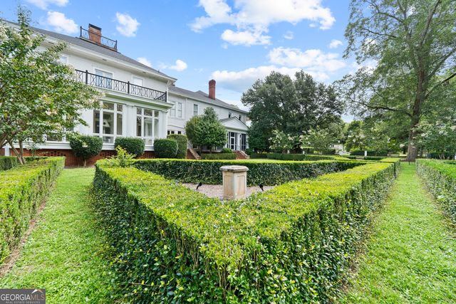 617 Dixie Avenue, Madison, GA 30650