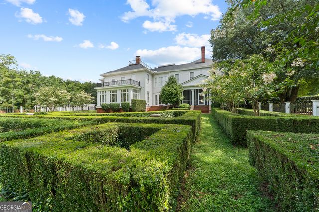 617 Dixie Avenue, Madison, GA 30650