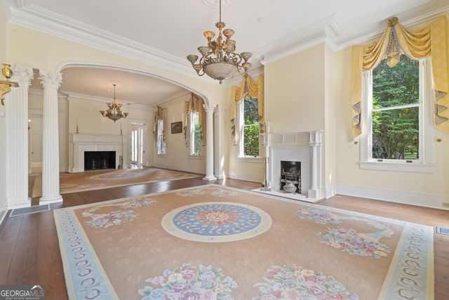 617 Dixie Avenue, Madison, GA 30650