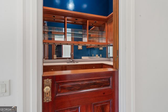 617 Dixie Avenue, Madison, GA 30650