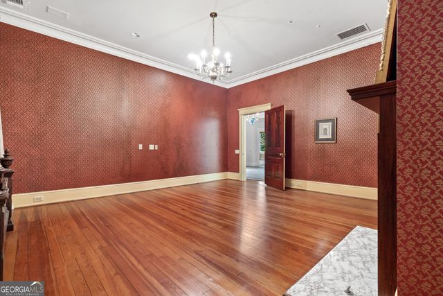 617 Dixie Avenue, Madison, GA 30650