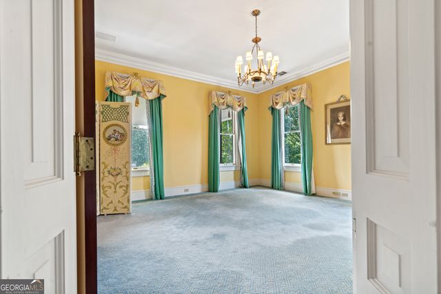 617 Dixie Avenue, Madison, GA 30650