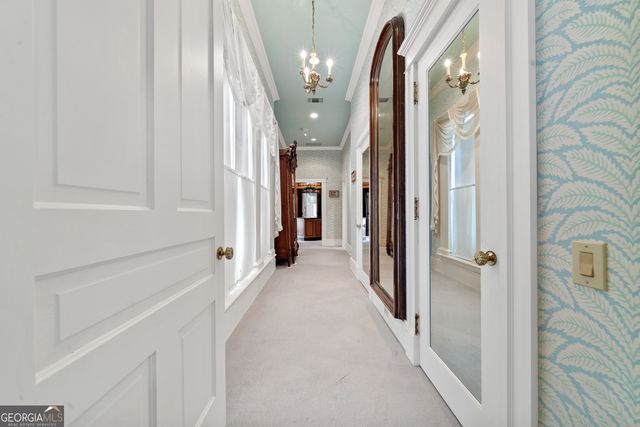 617 Dixie Avenue, Madison, GA 30650