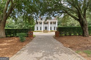 617 Dixie Avenue, Madison, GA 30650