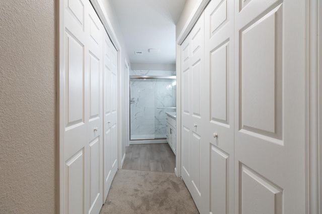 2204 Orchard Park Way, Modesto, CA 95355