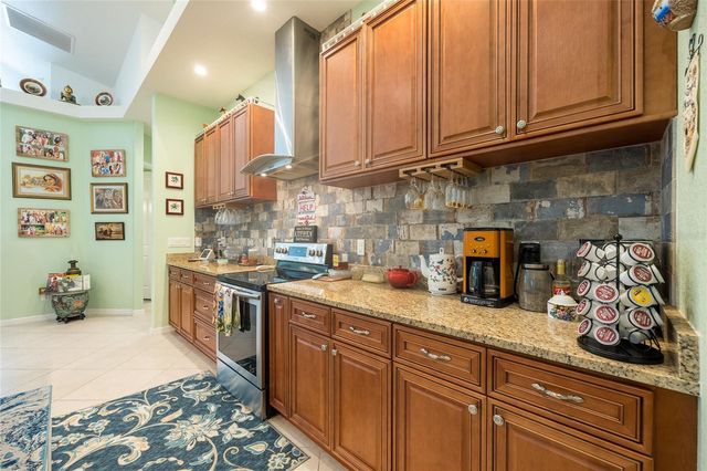 21750 E STATE ROAD 64, Bradenton, FL 34212