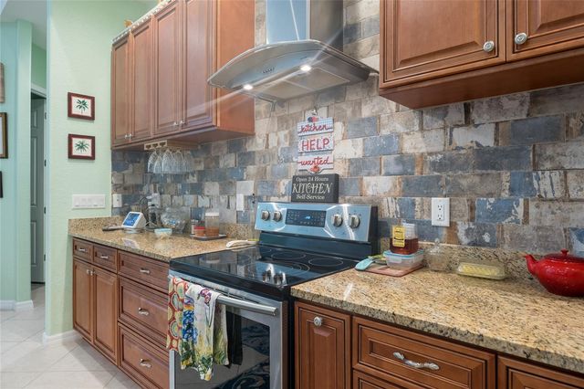 21750 E STATE ROAD 64, Bradenton, FL 34212