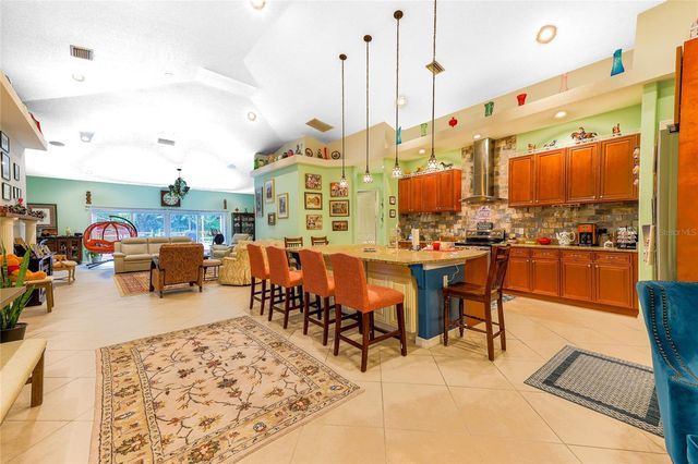 21750 E STATE ROAD 64, Bradenton, FL 34212