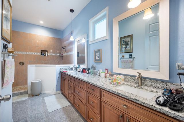 21750 E STATE ROAD 64, Bradenton, FL 34212