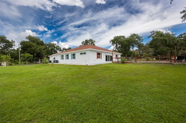 21750 E STATE ROAD 64, Bradenton, FL 34212