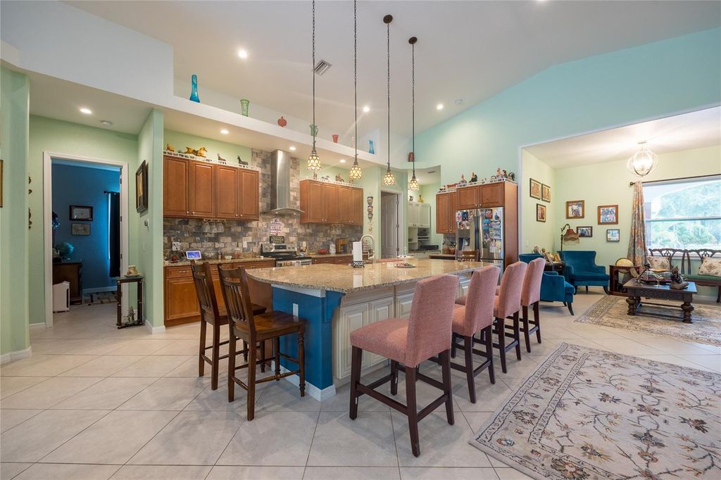 Image 34 of property listing at 21750 E STATE ROAD 64, Bradenton, FL 34212