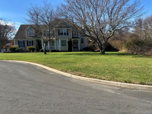 37 N Durkee Lane, East Patchogue, NY 11772