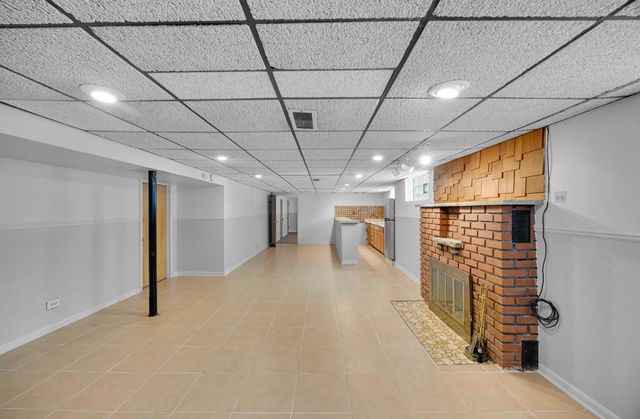 14233 S Wentworth Avenue, Riverdale, IL 60827