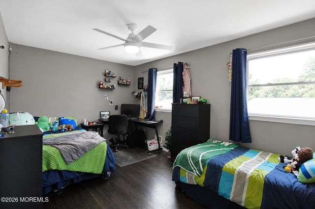1031 Zircon Drive, Toms River, NJ 08753