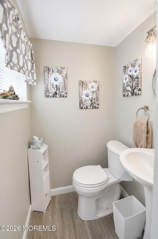 1031 Zircon Drive, Toms River, NJ 08753