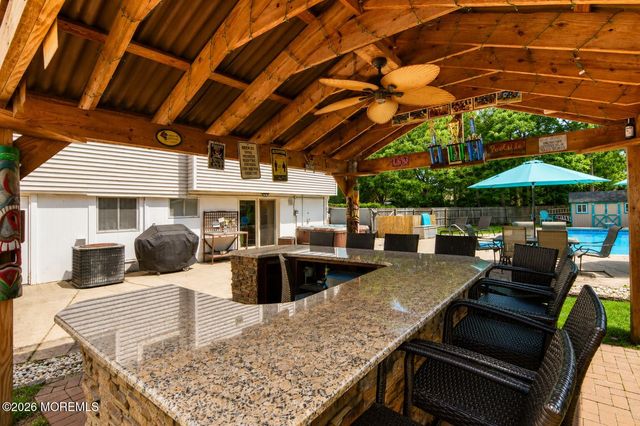 1031 Zircon Drive, Toms River, NJ 08753