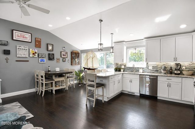 1031 Zircon Drive, Toms River, NJ 08753