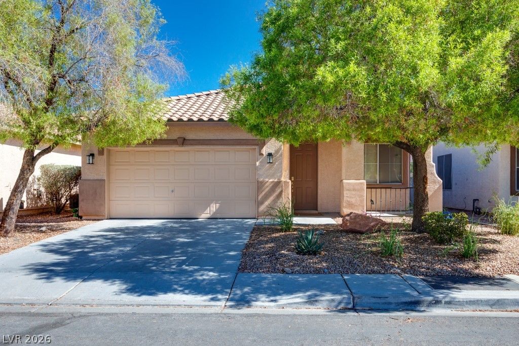 3030 Lapis Beach Drive, Las Vegas, NV 89117 — photo 2