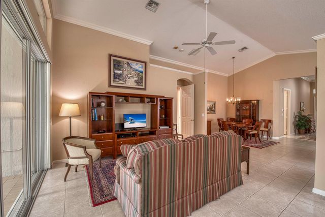 9270 Heron Cove Drive, West Palm Beach, FL 33411