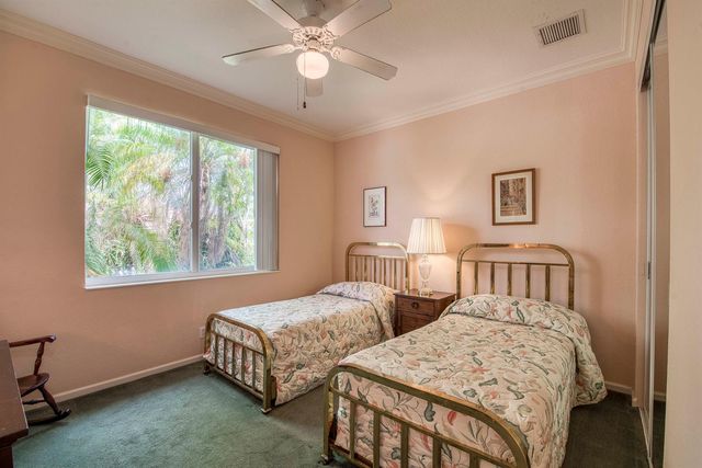 9270 Heron Cove Drive, West Palm Beach, FL 33411