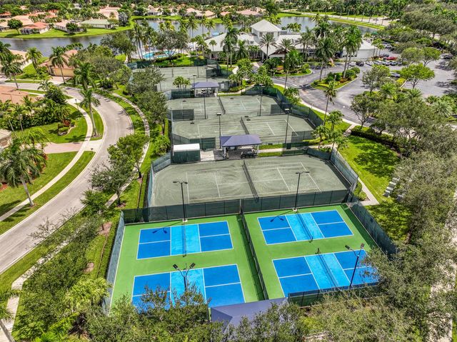 9270 Heron Cove Drive, West Palm Beach, FL 33411