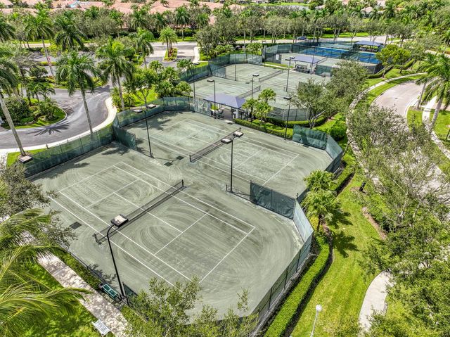 9270 Heron Cove Drive, West Palm Beach, FL 33411